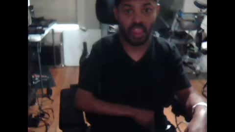 Snapshot of xxxonwheelz chatting on September 17, 9:05 pm xxxonwheelz online show from September 17, 9:05 pm