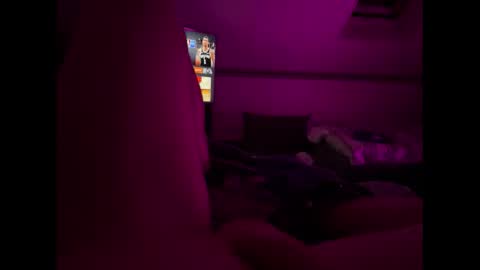 Snapshot of xxxplay69 chatting on November 16, 8:14 pm Facesitter online show from November 16, 8:14 pm