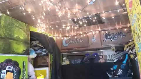 XXXQueenMandyDickenz online show from November 9, 11:47 pm