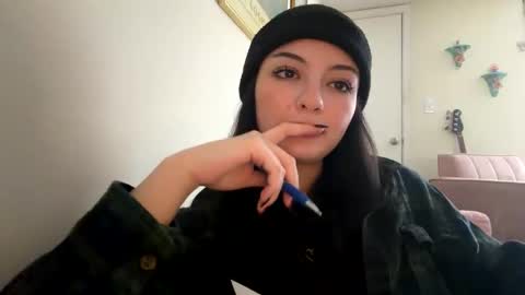 xxxsophiaday online show from December 22, 5:43 pm