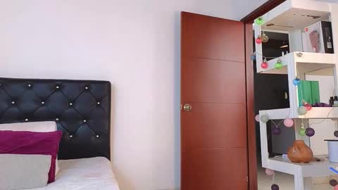 Snapshot of xxxtatianabustyxxx chatting on October 30, 5:13 pm xxxtatianabustyxxx online show from October 30, 5:13 pm