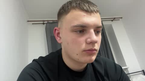 Leo online show from February 21, 9:16 pm