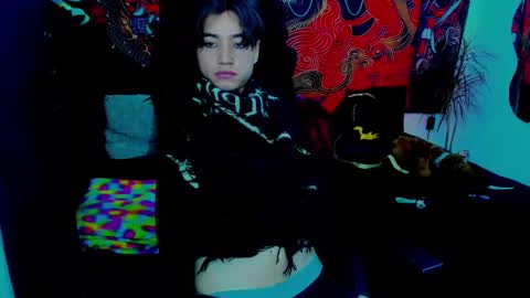 Snapshot of xzerox_ chatting on October 21, 1:01 pm xzerox_ online show from October 21, 1:01 pm