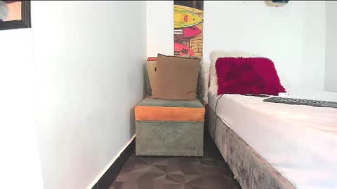 Sr. Y0ung Master online show from November 9, 7:34 pm