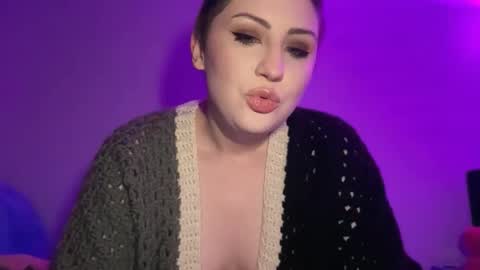 Snapshot of y0uvebeenjinxed chatting on October 29, 9:33 am Jinx online show from October 29, 9:33 am