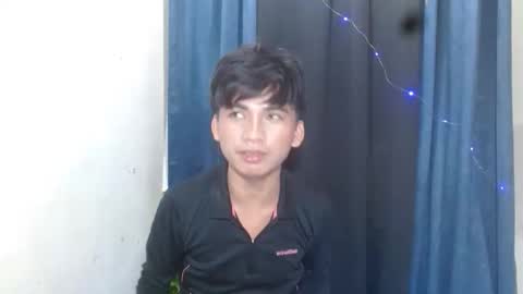 yami_sukehiroxxx online show from November 12, 7:57 pm