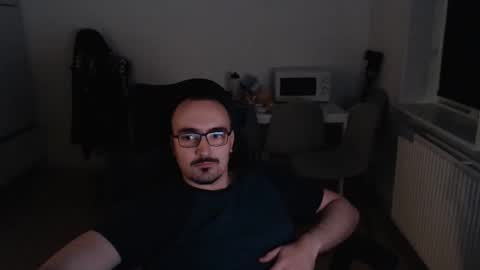 Snapshot of yamillamal157 chatting on November 10, 12:09 am YamilLamal online show from November 10, 12:09 am