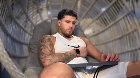 yamp sambrano online show from September 23, 3:20 am