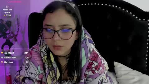 Snapshot of yan_nyan chatting on December 14, 1:28 am yan_nyan online show from December 14, 1:28 am