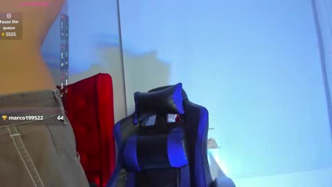 Snapshot of yan_nyan chatting on February 27, 4:31 am yan_nyan online show from February 27, 4:31 am