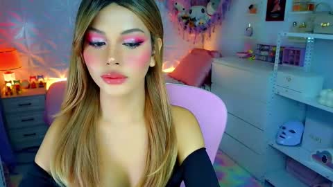 Snapshot of yang_audreylone chatting on October 18, 11:16 pm YANG AUDREY LONE online show from October 18, 11:16 pm