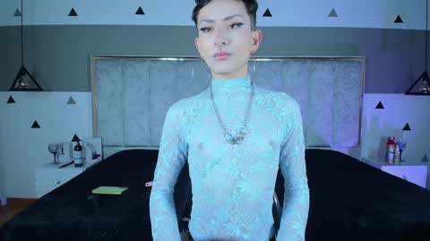 YANG online show from April 6, 11:33 am