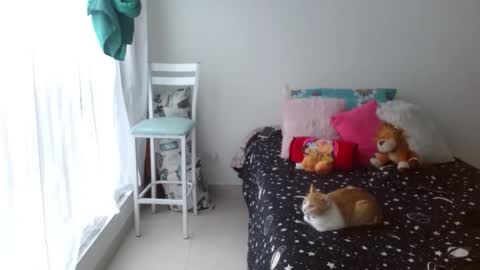 Snapshot of yanis_ariel12 chatting on September 14, 6:51 pm yanis_ariel12 online show from September 14, 6:51 pm