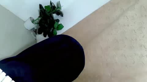 yannafucks online show from May 29, 10:13 am