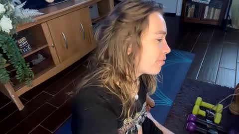 yanyanpixie online show from January 15, 6:22 pm