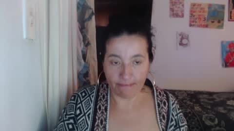 Snapshot of yasmin_love85 chatting on March 3, 1:53 pm yasmin_love85 online show from March 3, 1:53 pm