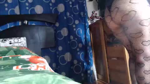 yassa_zan online show from November 2, 4:59 am