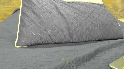 Snapshot of yaya____ chatting on March 11, 7:26 am yaya____ online show from March 11, 7:26 am