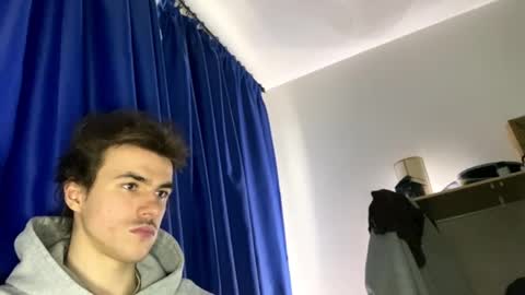 yayay333 online show from April 3, 5:11 pm