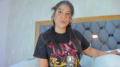 yayi derek  online show from February 19, 11:28 am