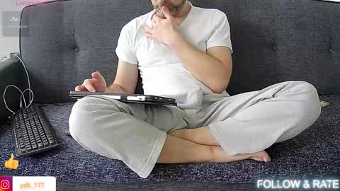 Maxi online show from February 25, 8:35 am