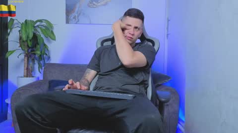 YEIKO ROMERO online show from April 10, 4:39 am