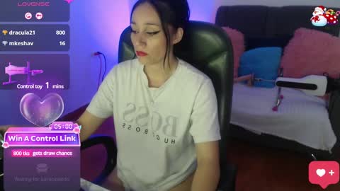 Snapshot of yeliana_sexy chatting on December 19, 12:56 pm Valery online show from December 19, 12:56 pm