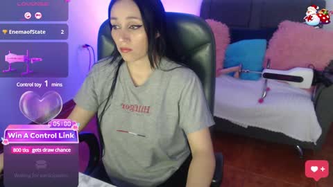 Snapshot of yeliana_sexy chatting on December 21, 3:58 am Valery online show from December 21, 3:58 am