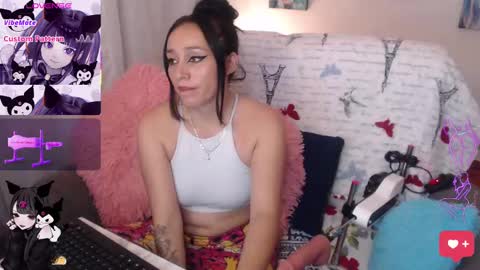 Snapshot of yeliana_sexy chatting on February 27, 2:10 am Valery online show from February 27, 2:10 am
