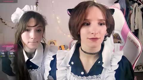 Snapshot of yellow_songbird chatting on December 13, 7:53 pm Liya online show from December 13, 7:53 pm