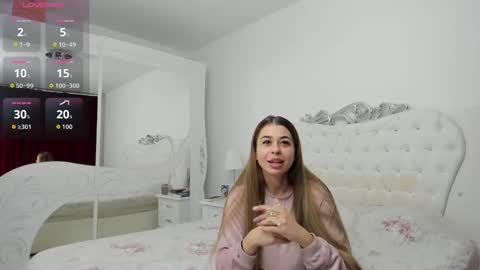 Snapshot of yennefer13 chatting on November 30, 10:03 pm yennefer13 online show from November 30, 10:03 pm