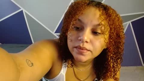 Snapshot of yera_carey chatting on October 20, 12:05 pm Yera online show from October 20, 12:05 pm