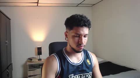 Yeff ind. model  online show from November 23, 2:33 am