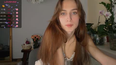 Zoe online show from February 8, 9:29 pm