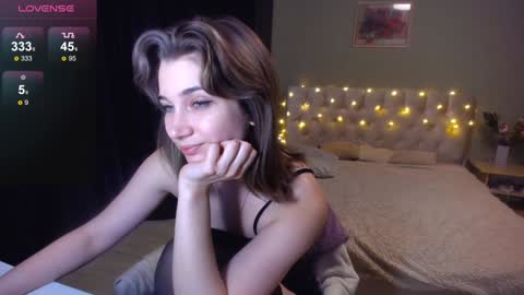 Snapshot of yesofie chatting on January 22, 7:34 pm Sofie online show from January 22, 7:34 pm