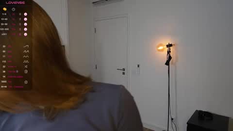 Snapshot of yess_kiki chatting on November 14, 10:25 am Kiki online show from November 14, 10:25 am