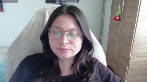 yessica_gomez01 online show from June 5, 10:15 pm