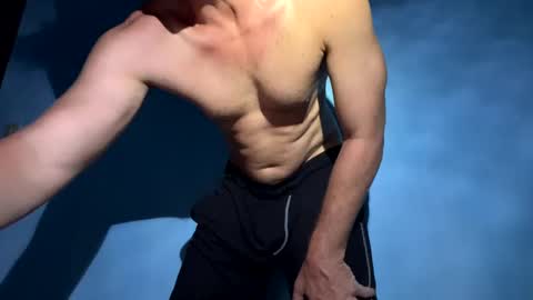 Snapshot of yessirmoreplease chatting on October 7, 6:54 am yessirmoreplease online show from October 7, 6:54 am