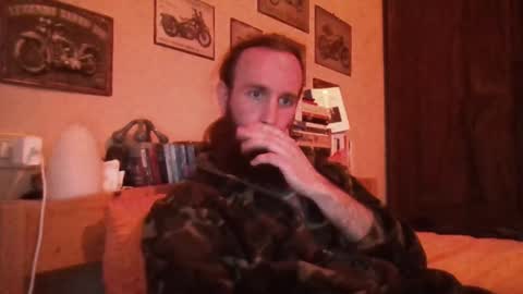 Snapshot of yeti_92 chatting on February 20, 5:07 pm yeti_92 online show from February 20, 5:07 pm