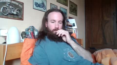 Snapshot of yeti_92 chatting on February 23, 10:28 am yeti_92 online show from February 23, 10:28 am