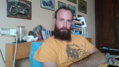 Snapshot of yeti_92 chatting on September 13, 7:41 am yeti_92 online show from September 13, 7:41 am