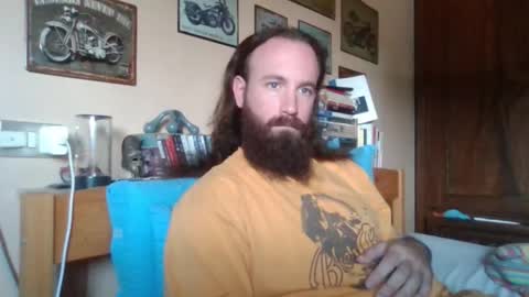 Snapshot of yeti_92 chatting on September 14, 10:03 am yeti_92 online show from September 14, 10:03 am