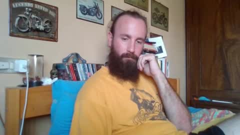 Snapshot of yeti_92 chatting on September 17, 4:08 pm yeti_92 online show from September 17, 4:08 pm