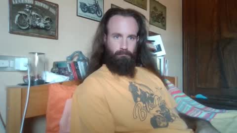 Snapshot of yeti_92 chatting on September 20, 9:43 am yeti_92 online show from September 20, 9:43 am