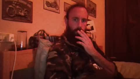 Snapshot of yeti_92 chatting on December 5, 5:20 pm yeti_92 online show from December 5, 5:20 pm