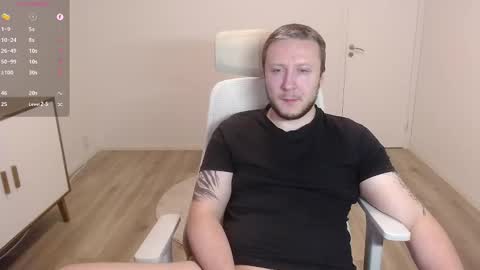 James online show from February 25, 10:39 pm