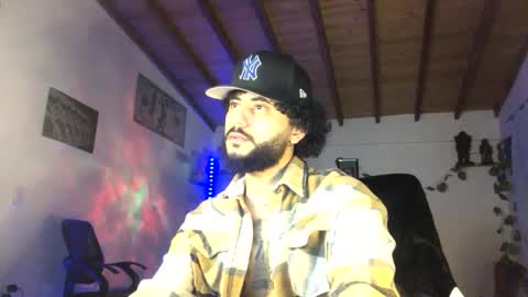 Snapshot of yio__cohen chatting on January 11, 3:34 am yio cohen  online show from January 11, 3:34 am
