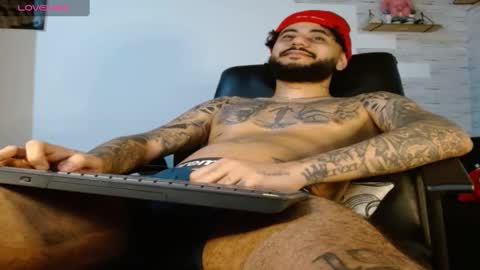 Snapshot of yio__cohen chatting on January 24, 1:56 am yio cohen  online show from January 24, 1:56 am