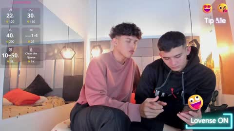 Snapshot of yizus_bonz chatting on December 27, 7:08 am yizus_bonz online show from December 27, 7:08 am