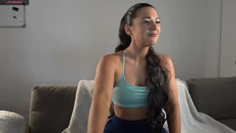 Ylissa  Prettyman online show from February 28, 6:31 pm